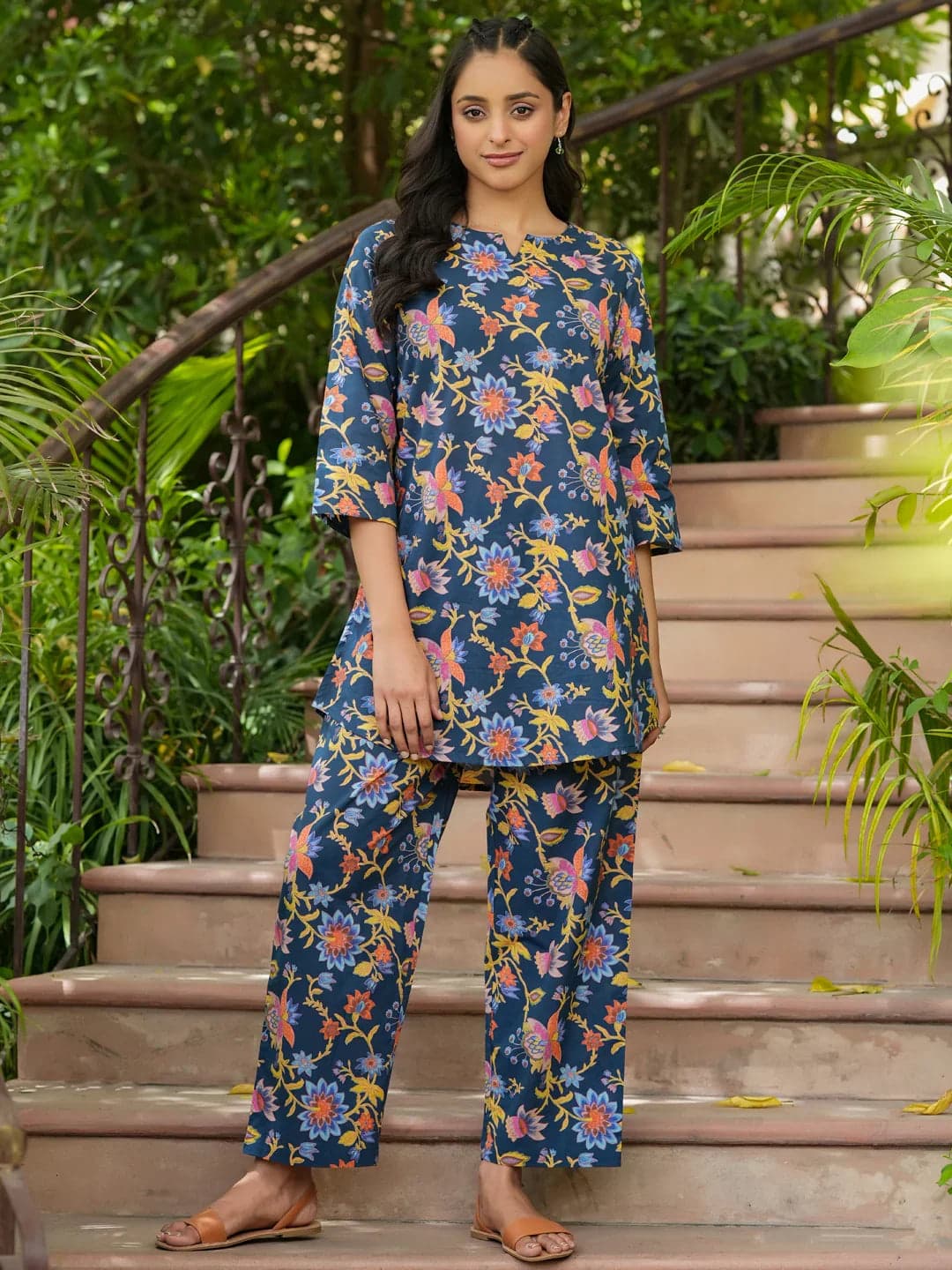 Mokogai Harbor Print Lounge Pair